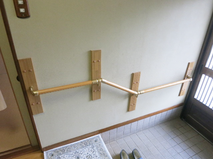 豊橋　Ｎ邸　玄関・階段に手すりを取付けた介護リフォーム
